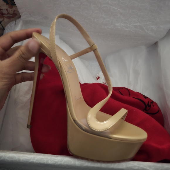 Christian Louboutin Nude Platform Heels - Picture 2 of 3